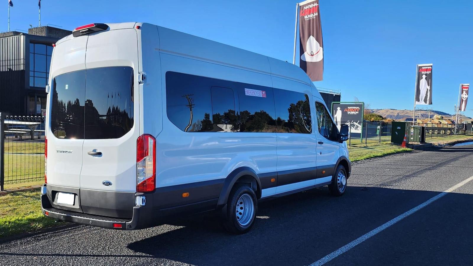 MilkyWays Tours van in Queenstown